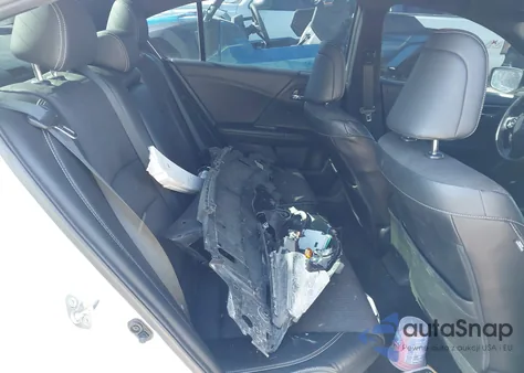 2016 Honda Accord Sport z USA, uszkodzony, nr VIN 1HGCR2F54GA074612